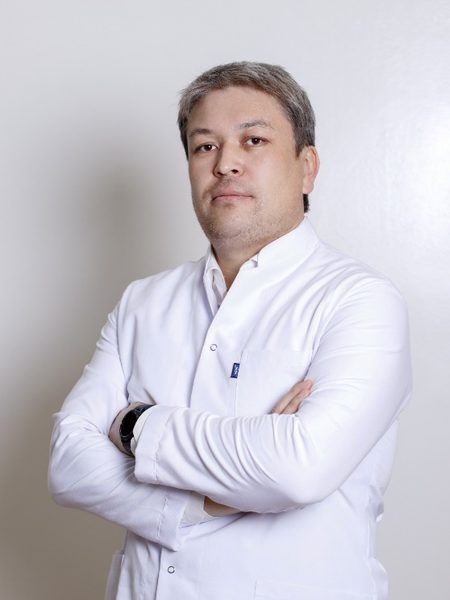 Накипов Хандулла Хайруллаевич